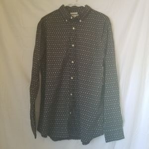 Old Navy classic shirt